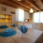 Ski-to-door Pistenblick *