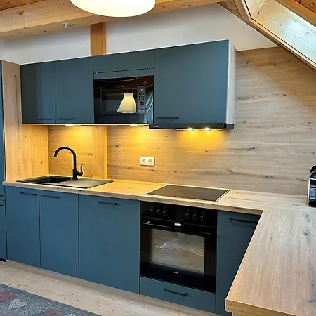 Ski-to-door Pistenblick *