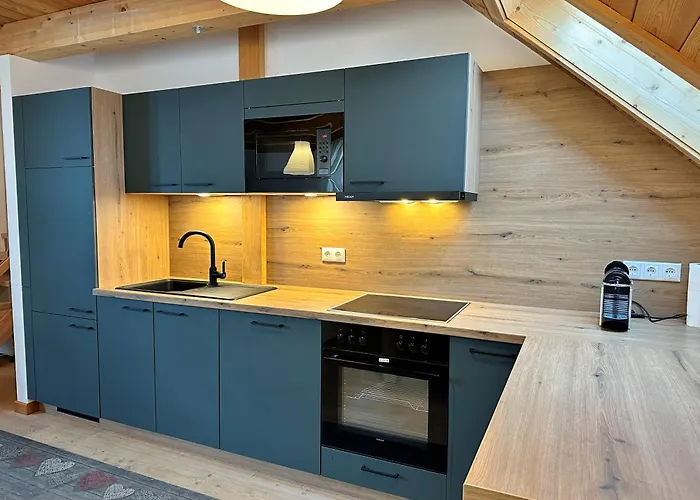 Ski-to-door Pistenblick *